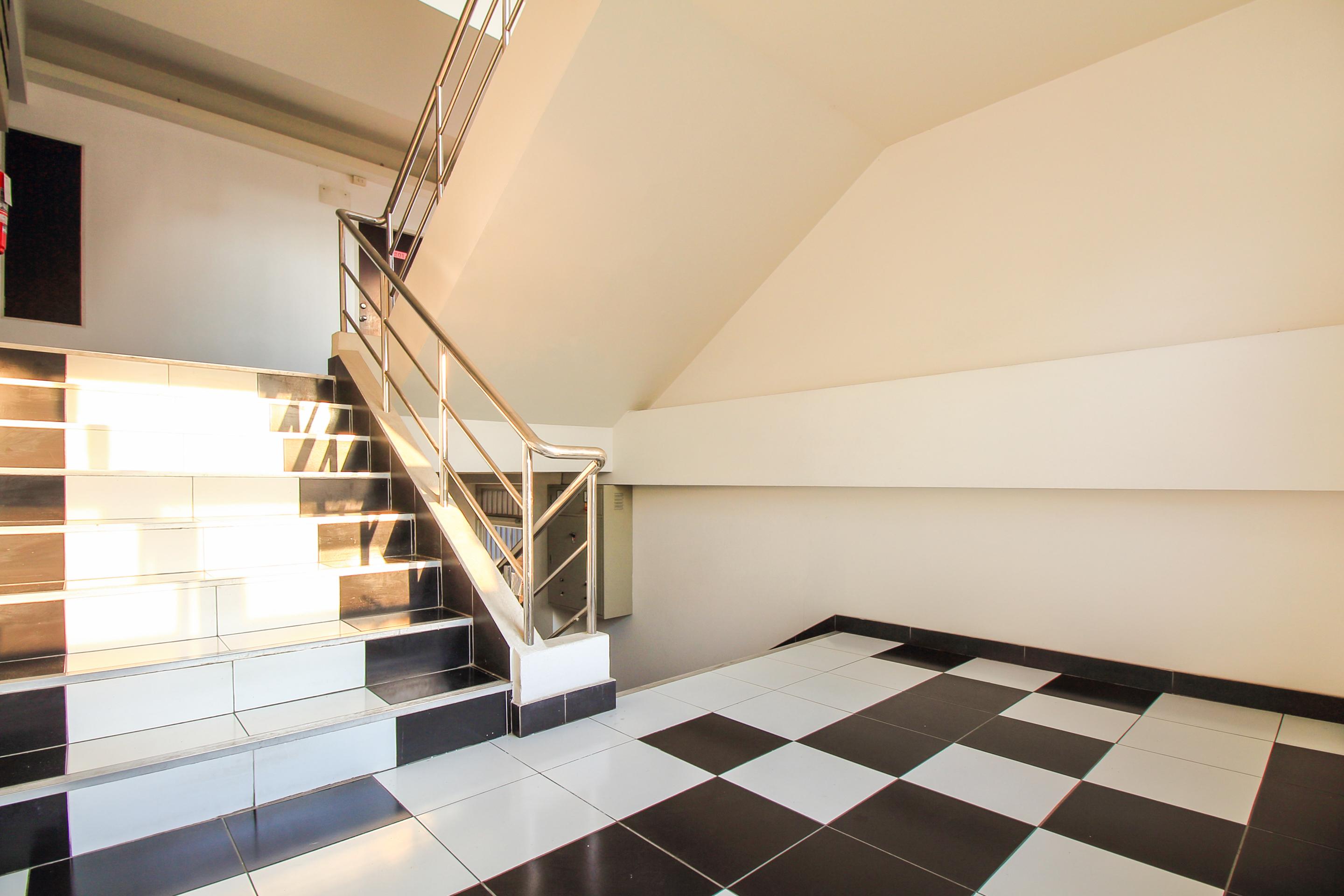Ruan Plaisoi Apartment Bangkok Buitenkant foto
