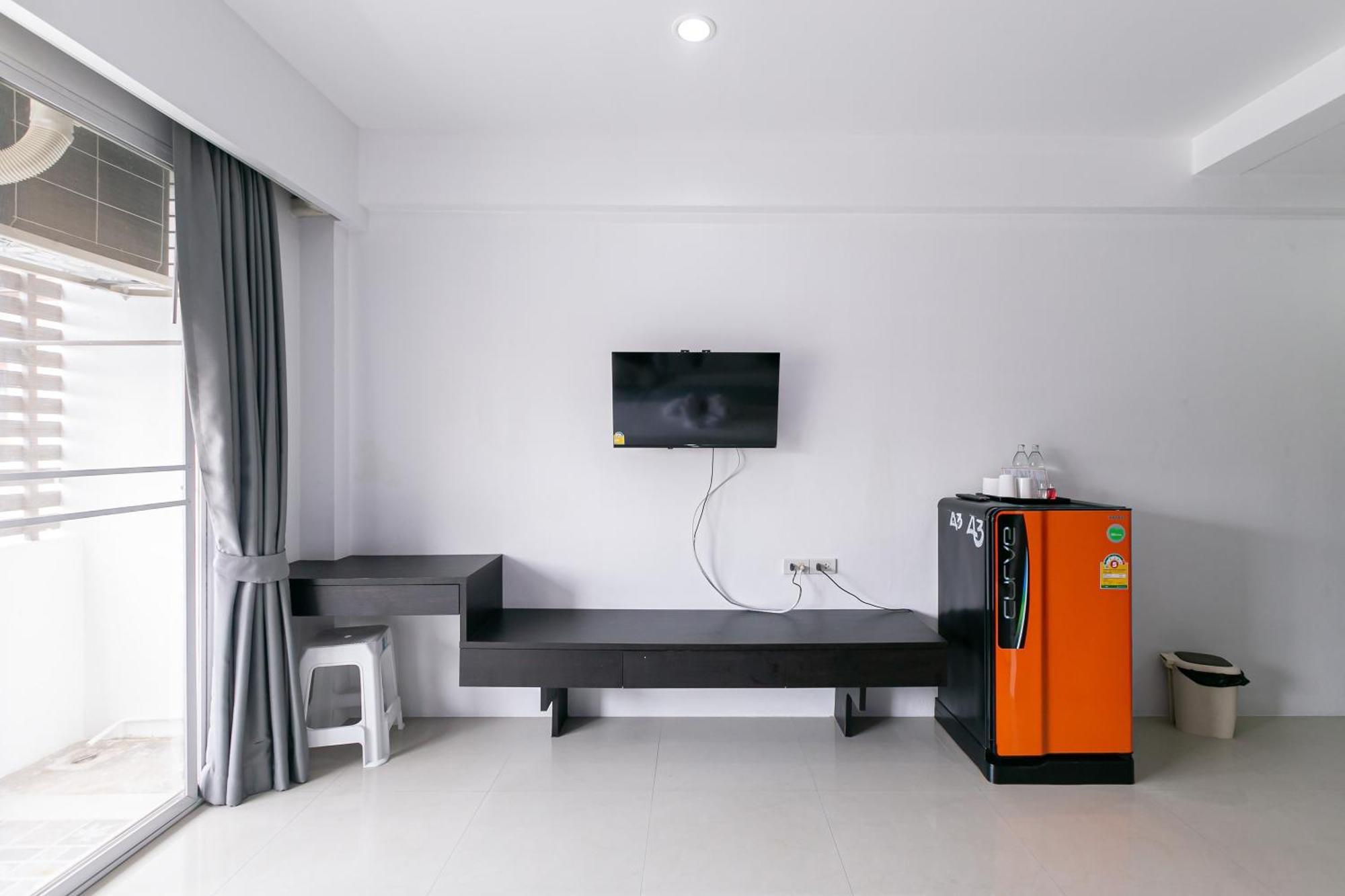 Ruan Plaisoi Apartment Bangkok Buitenkant foto