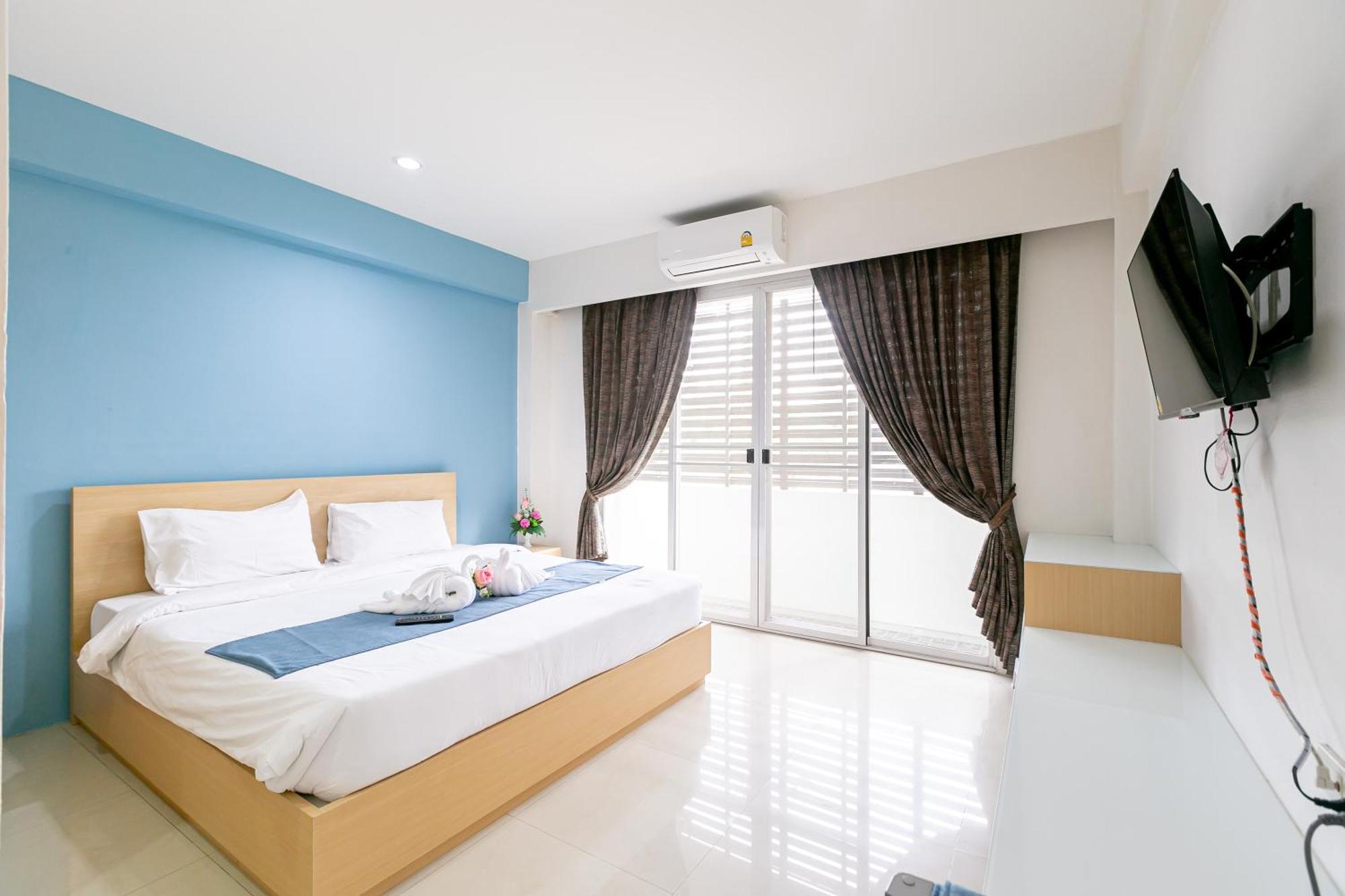 Ruan Plaisoi Apartment Bangkok Buitenkant foto