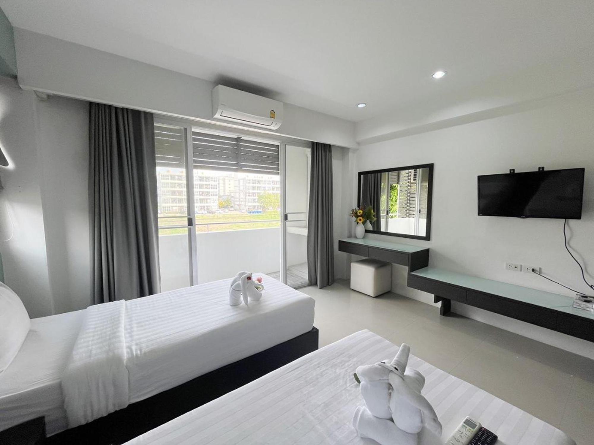 Ruan Plaisoi Apartment Bangkok Buitenkant foto